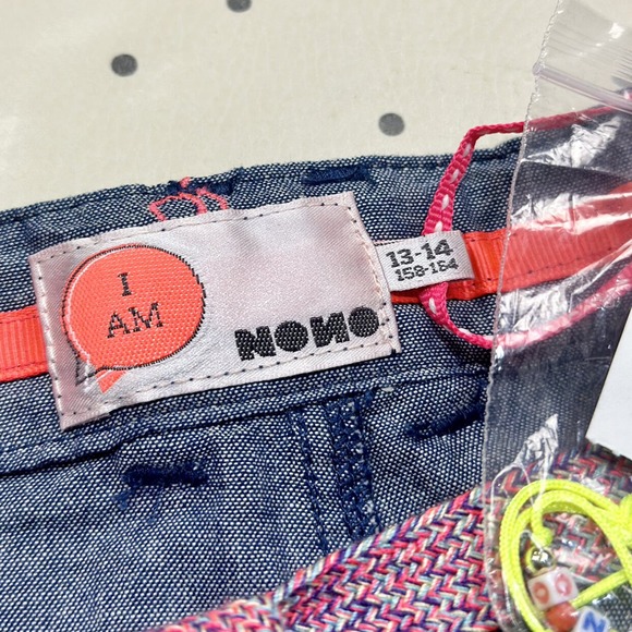 Nono Rolled Up Shorts - Picture 3 of 6